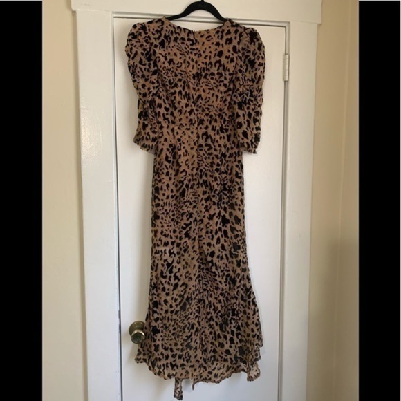 ZY Leopard Print Midi Dress with slit Size XS - Picture 13 of 16